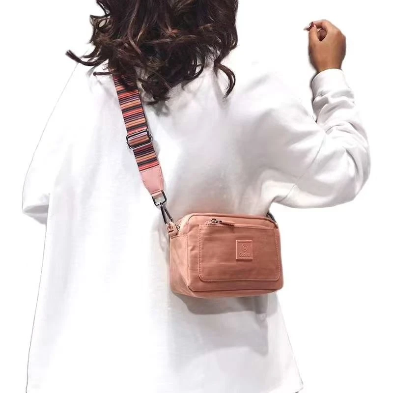 Fashion Nylon Shoulder Bag.jpg